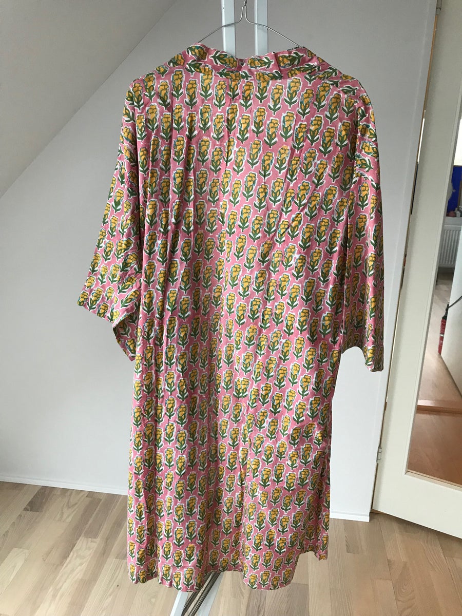 Kimono fra Craft Sisters, dba.dk - Køb og af Nyt og Brugt