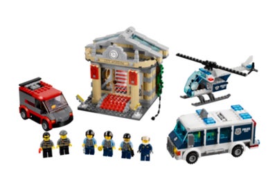 Lego City, 60008, 60008, Indbrud på museet
Sæt anholder museer, politibil. Politi helikopter og Røve