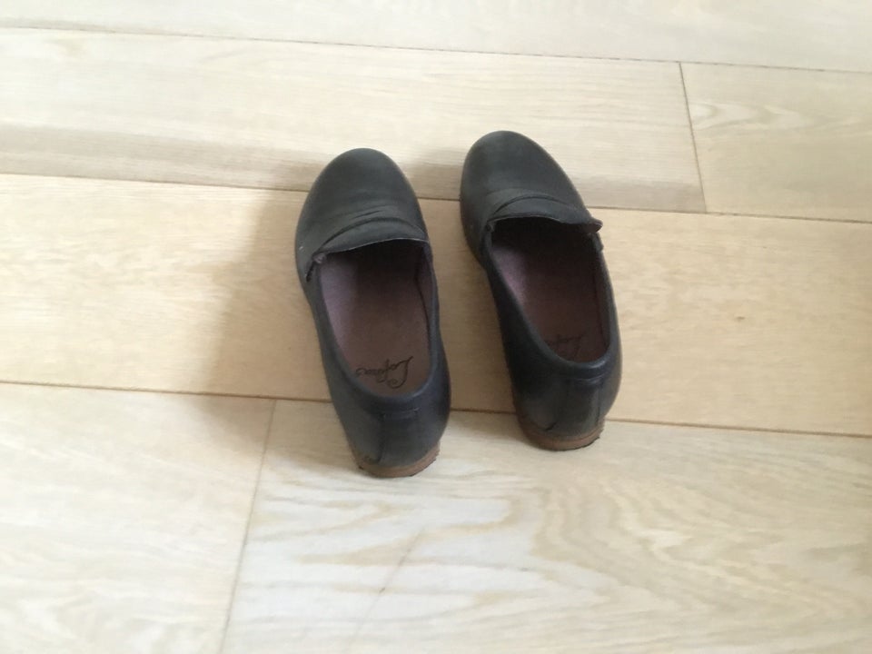 Loafers, str. 39,5, Lofina