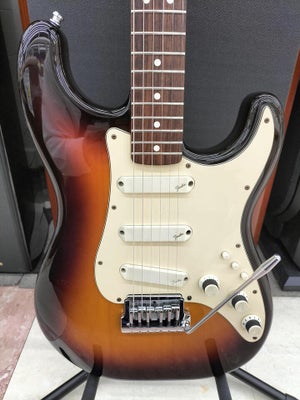 Elguitar, Fender (US) Fender American Elite Stratocaster 1983-84, Købt i guitar shop no.1 i Århus ca