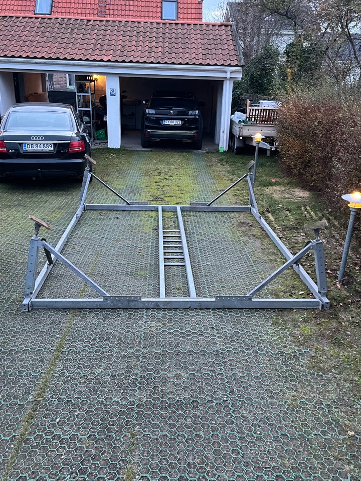 Motorbådstativ galvaniseret L. 350cm B 280cm H 7...