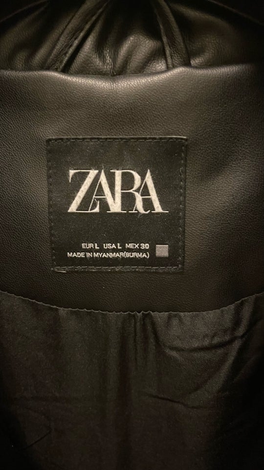 Vest, str. 44, Zara