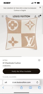 Pude, Louis Vuitton, Lækker louis Vuitton pude i creme/hvid i uld og cashmere 50x50 cm. Fremstår som