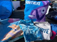 Andet, Fortnite T-shirts, badeshorts