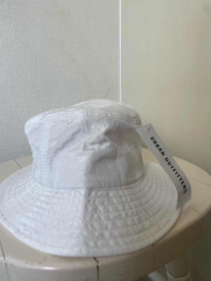 Hat, Bølle hat, Urban Outfitters