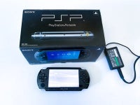 PSP, 1004 med æske og oplader