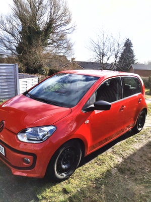 VW Up!, 1,0 60 Move Up! BMT, Benzin, 2014, km 162000, rød, nysynet, aircondition, ABS, airbag, 5-dør