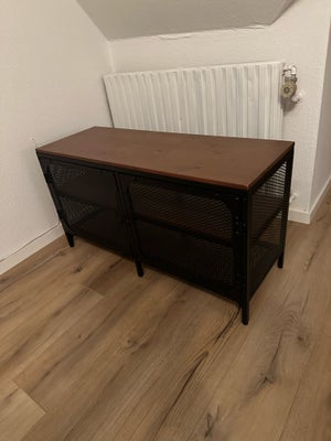 Tv bord l: 100, Super pænt TV bord 
Fejler absolut ikke noget 
Købt fra Ikea
https://www.ikea.com/dk