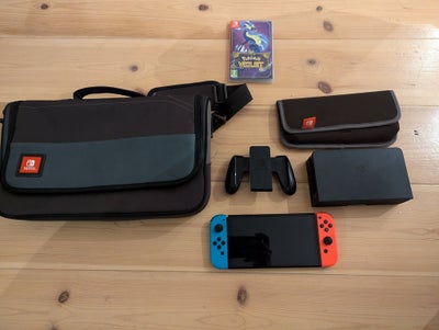 Nintendo Switch, OLED, Perfekt, Nintendo Switch OLED
Nintendo taske og etui
Pokemon Violet spil

Kom