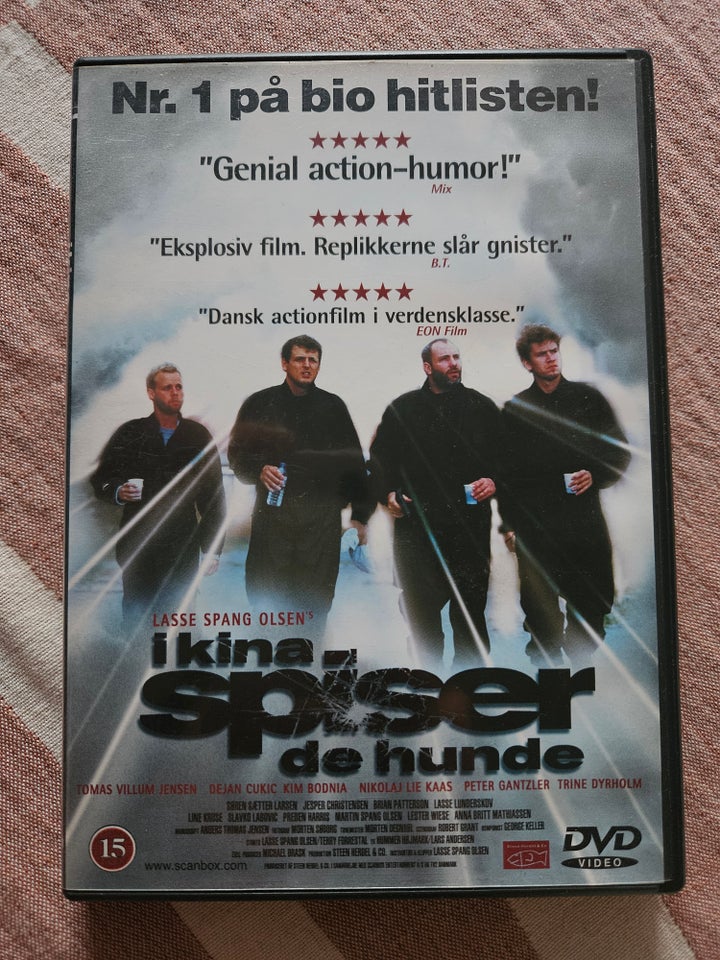 I Kina spiser de hunde, DVD, action