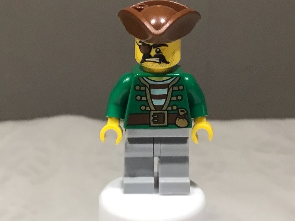 Lego Minifigures, Pirate Gunner