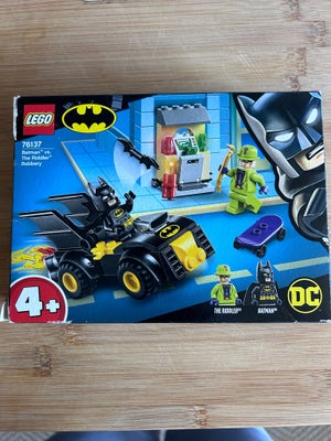 Lego Super heroes, 76137, Lego Batman vs the riddler., Lego Batman - 76137. 
Intakt og med manual og