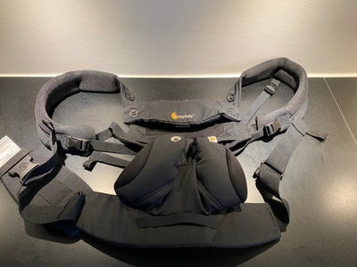 Bæresele, Ergobaby, 360 Cool Air. Onyx Black. Købt i juni 2021, kvittering haves. Brugt måske ti gan