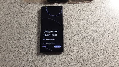 Google Pixel 7a, 8/128 , God, Pixel 7a købt 27-1-2024 kvittering medfølger.
Der medfølger 3 stk cove