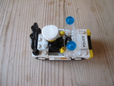 Lego andet, 6506, Politibil med forkert dør. Døren er fra en Shell bil