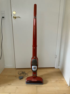 Støvsuger, Electrolux Ergorapido, Model Ergorapido Plus ZB2904X. Ledningsfri 2-i-1 støvsuger, incl. 