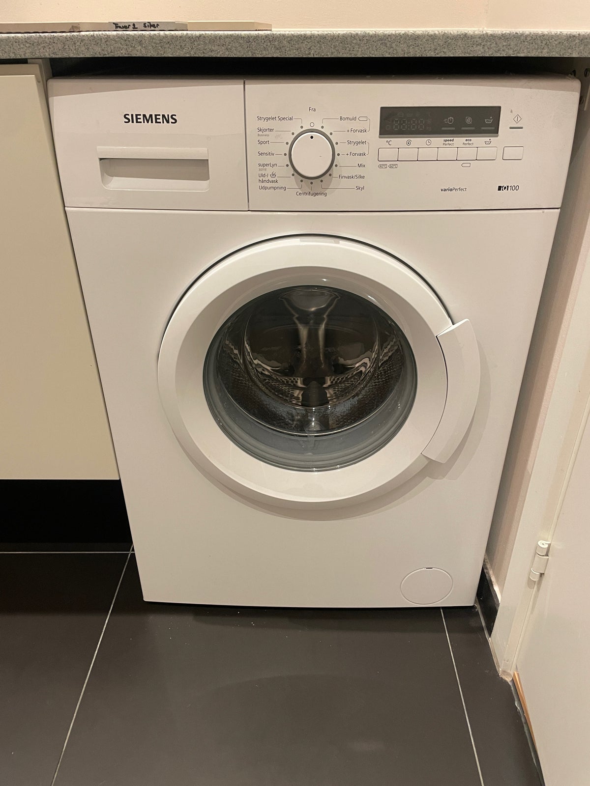 Siemens vaskemaskine, WM14B262DN, – dba.dk – Køb og af Nyt Brugt
