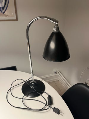 Anden bordlampe, Bestlite, Den har nogle år på bagen, men virker 100 % som den skal 