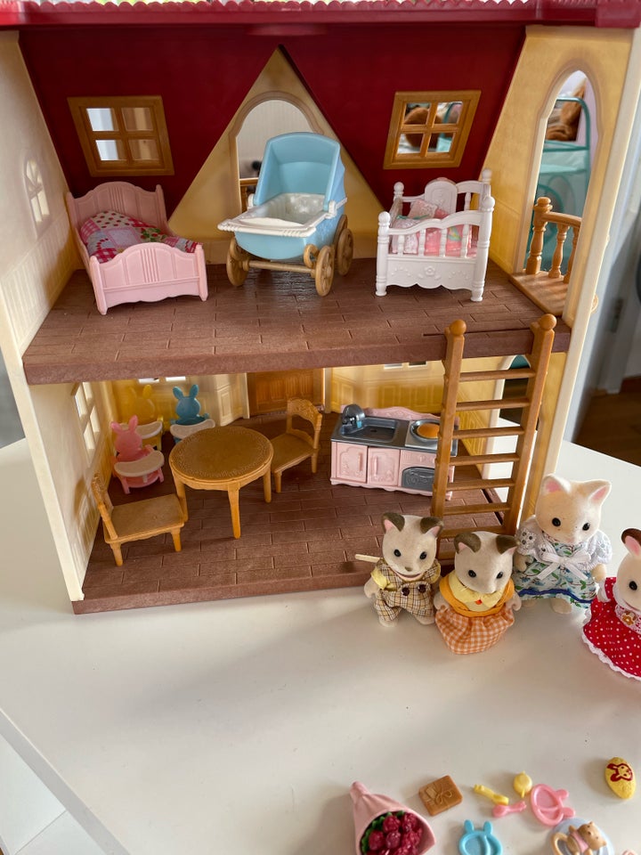 Sylvanian, Hus og dele