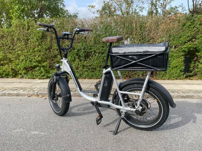 Herrecykel,  andet mærke RadRunner+, 46 cm stel, 7 gear, stelnr. VP1J20V0461, Super fed El-cykel sæl