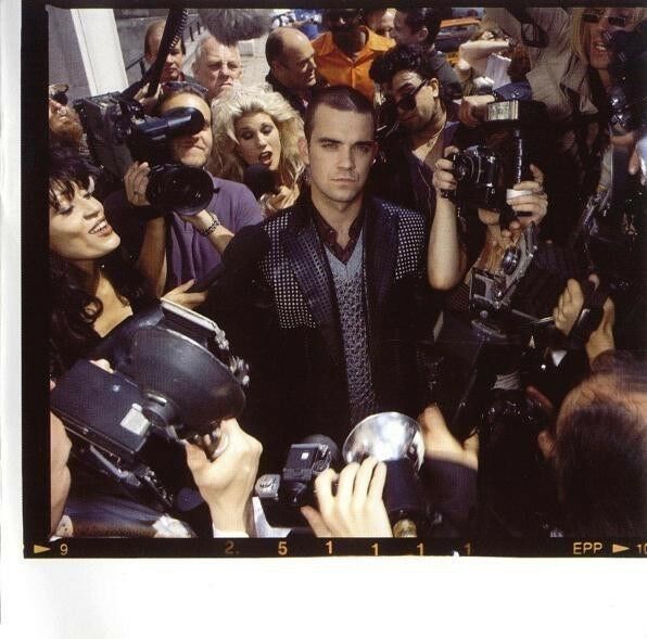 Robbie Williams: Life Thru A Lens, rock