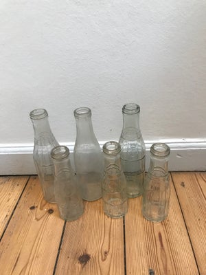 Flasker, Mælkeflasker, 6 gamle mælkeflasker, 3 x 1/2 L & 3 x 1/4 L. Samlet 125 kr