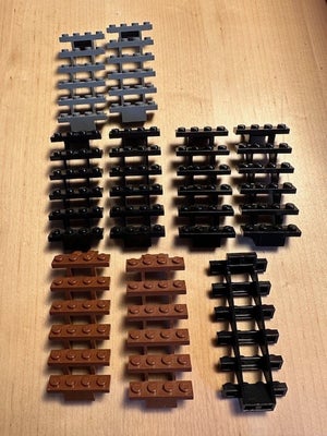 Lego andet, Borg, Her sælges lego trapper lego nr. 30134.

Trapperne sælges for 10 kr. pr. stk. og a