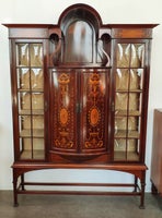 Display- cabinet / Glasskab / vitrineskab, 150 år gl., b: