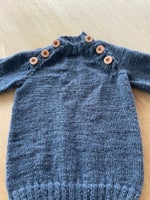 Sweater, Sweater med farmor knapper, Hjemmestrik i uld