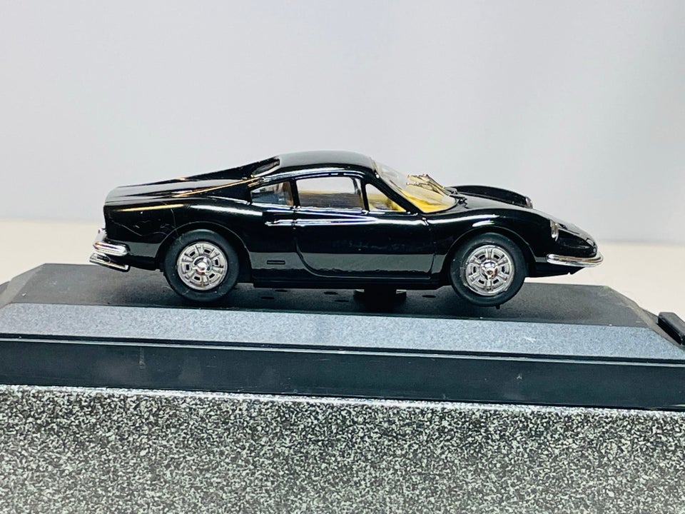 Modelbil, Vitesse 1968 Ferrari Dino, skala 1:43