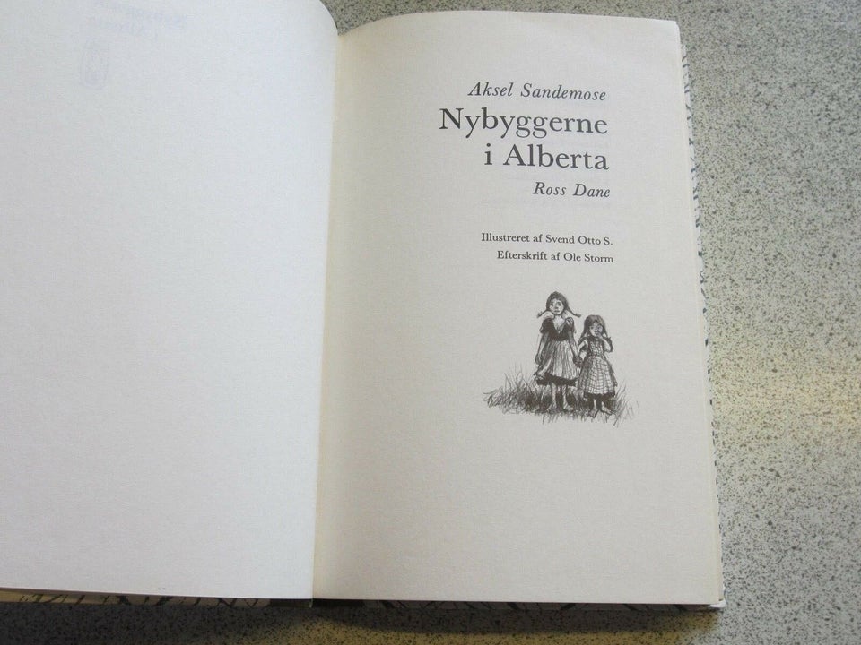 Nybyggerne i Alberta, Aksel Sandemose, genre: roman