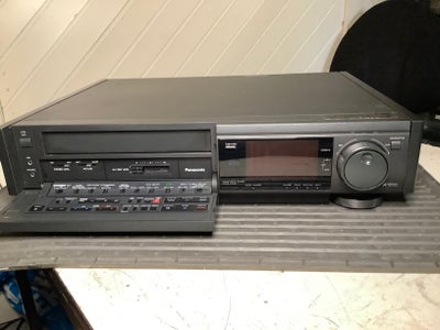 Super VHS, Panasonic, FS100, God, S-VHS i rigtig god mekanisk/ elektrisk stand. Tidligere topmodel. 