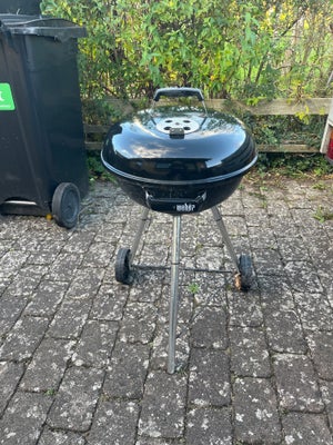 Kuglegrill, Weber, Lille grill fra weber - kan afh. Gratis
Inkl wok indsats. 