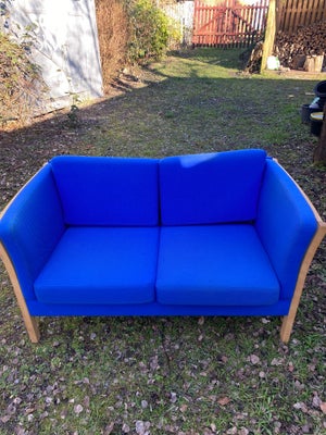 Sofa, uld, Stouby, Velholdt flot kobolt blå to personers sofa