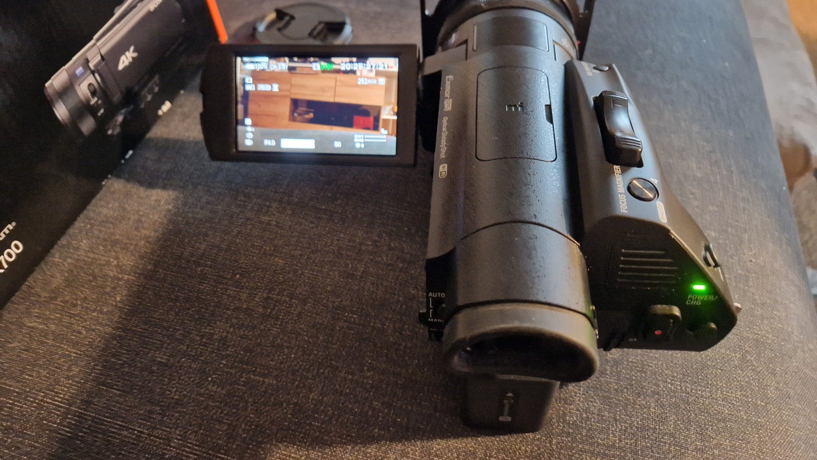 video kamera, Sony, FDR-AX700