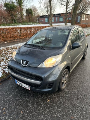 Peugeot 107, 1,0 Comfort+, Benzin, 2011, km 163000, 5-dørs, Sælges: Peugeot 107

Er du på udkig efte