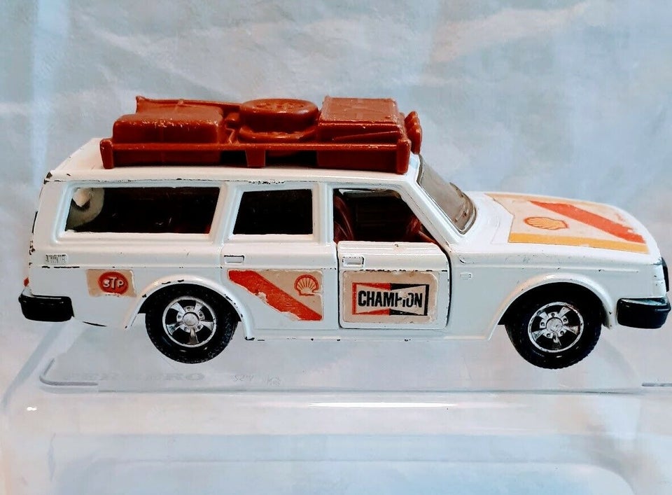 Modelbil, Lesney. Matchbox. Volvo 245 DL. Shell Rally