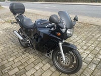 Billig motorcykel Suzuki 600 GTX