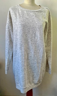 Sweatshirt, Ganni, str. 36, grå, Næsten som ny, Superlækker lang sweatshirt

Modelnavn: Blaze Isoli 