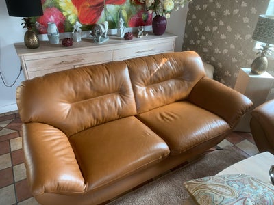 Sofagruppe, læder, anden størrelse , Grenoble, 3 år gamle lædersofaer.

2 Pers måler : 85x 195 cm.

