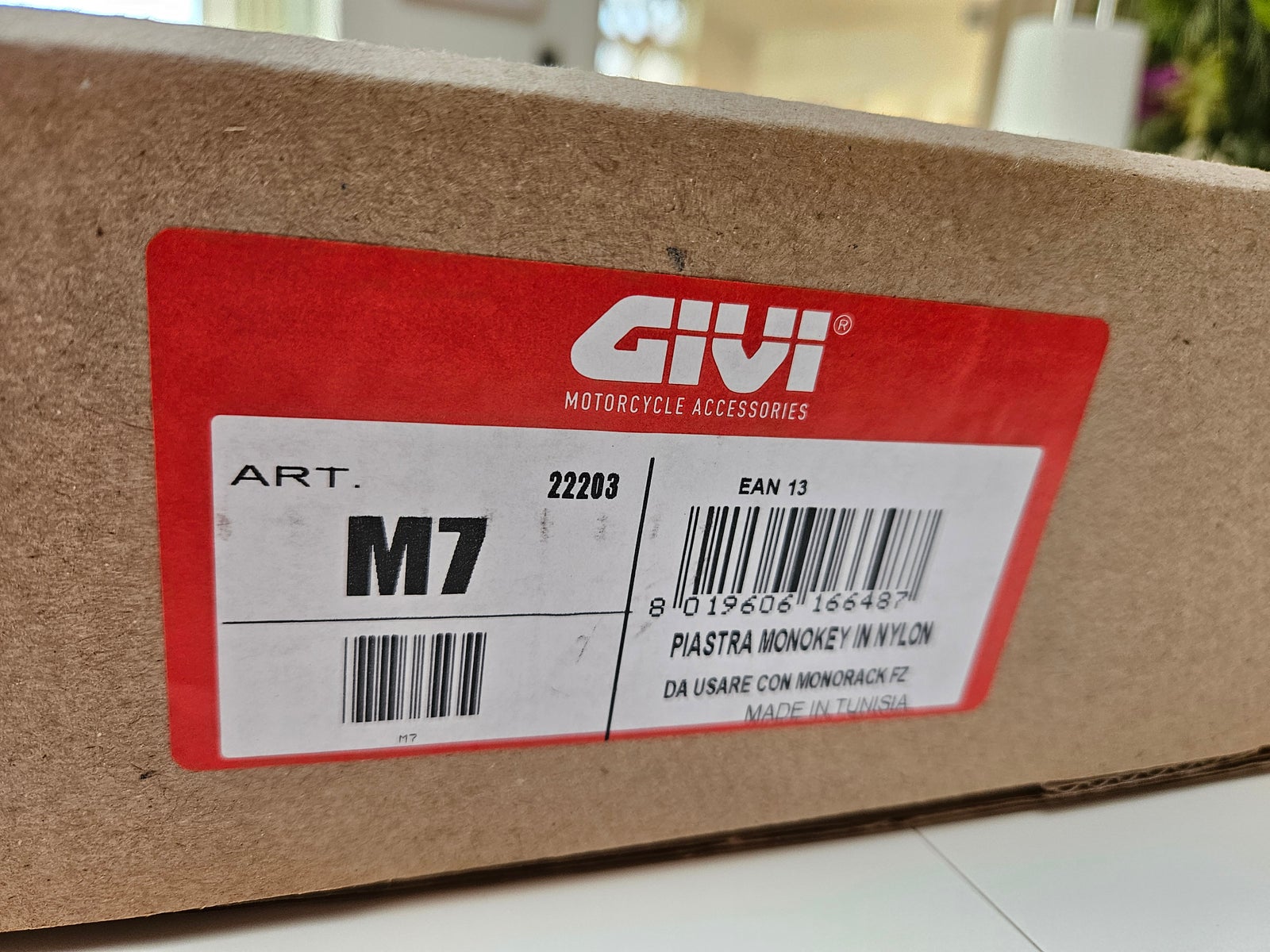 Givi Monokey topplade M7