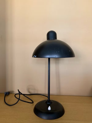 Skrivebordslampe, Christian Dell, Fin Christian Dell - Kaiser Idell lampe med sort stoflednin
Lidt p