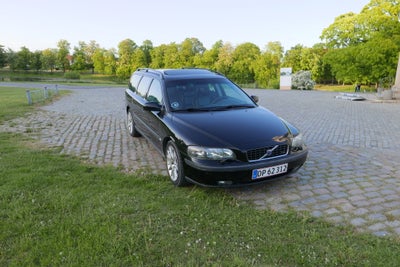 Volvo V70, 2,3 T5 aut., Benzin, aut. 2000, km 437000, sort, træk, nysynet, klimaanlæg, aircondition,