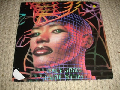 LP, Grace Jones – Inside Story, Pop, Sender gerne...
Forsendelse for 1-2 LPer 48 kr....
-Og for 3-40