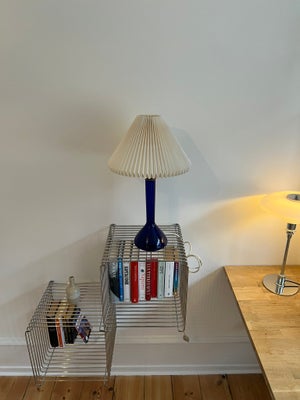 Arkitektlampe, Kastrup Glas, Flot retro lampefod (uden skærm) fra Kastrup Glas. Hovedet er en smule 