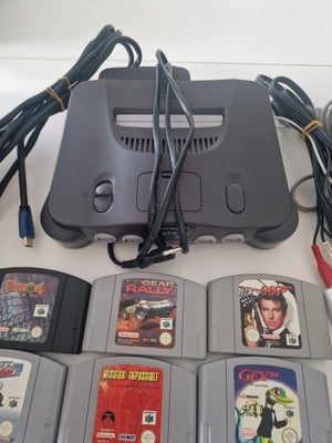 Nintendo 64, Nintendo 64, God, Virker perfekt der medfølger 10 spil og adapter så det kan sættes til