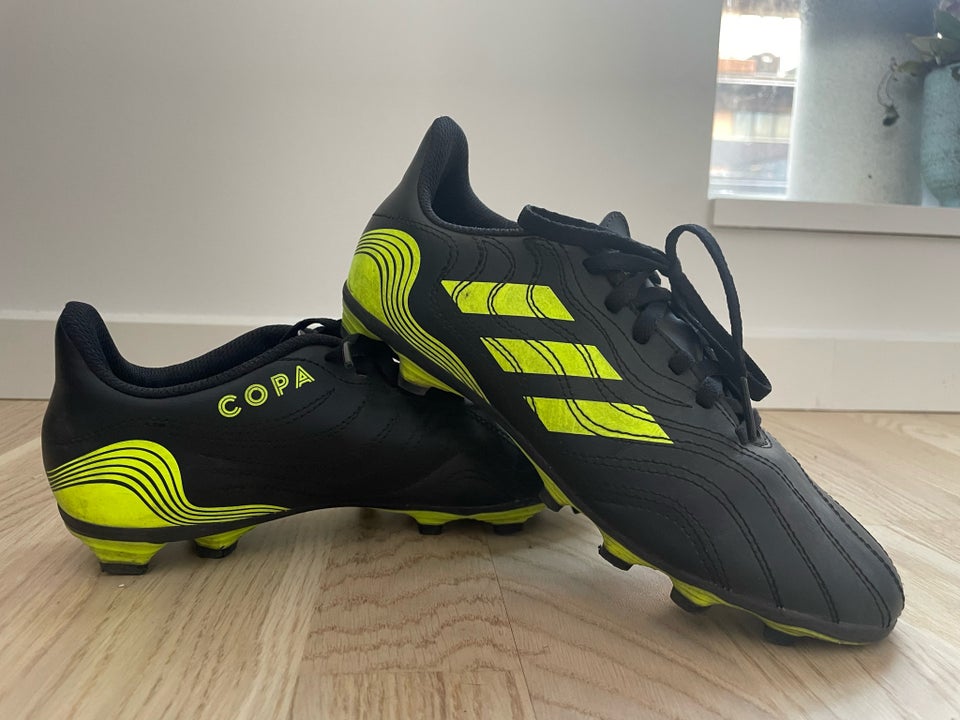 Adidas clearance copa 35