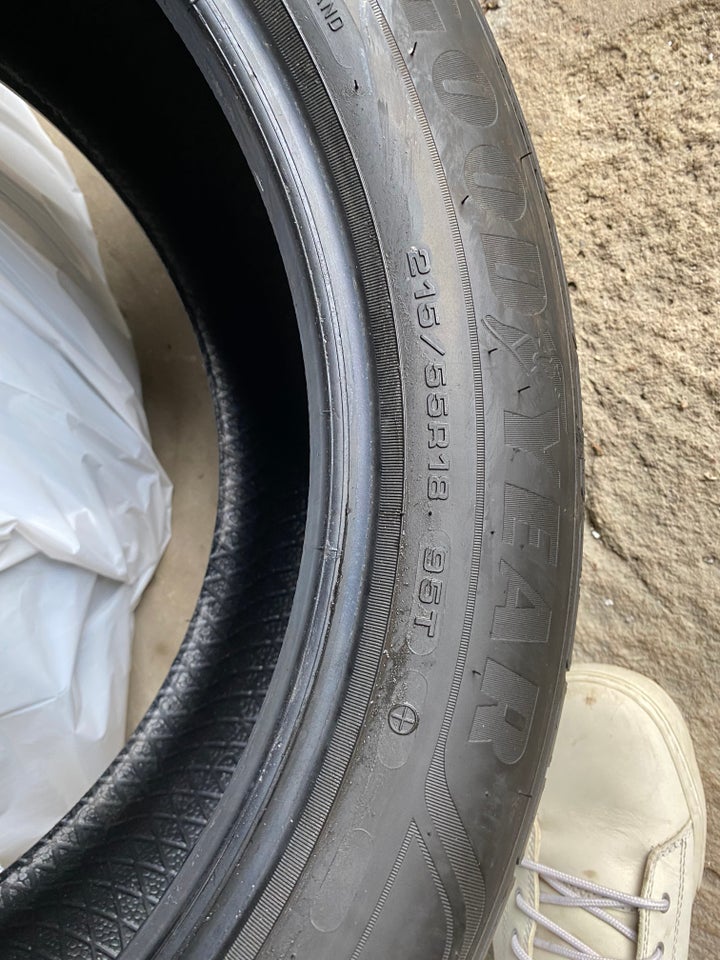 Sommerdæk, Goodyear, 215 / 55 / R18