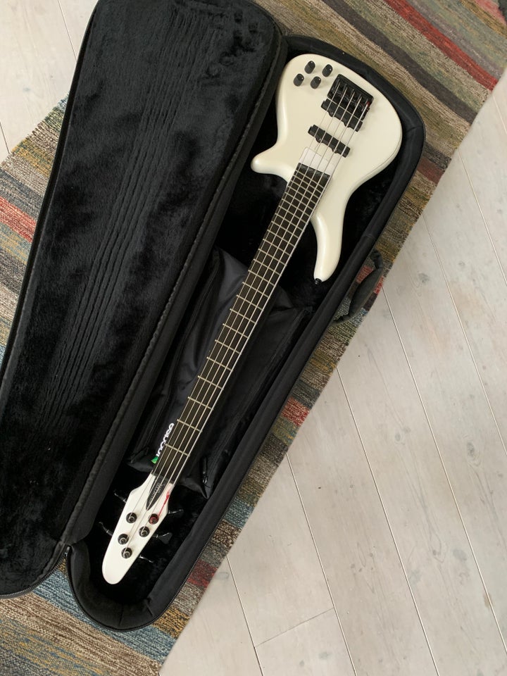 Elbas, andet mærke BASS COLLECTION SGC NANYO 5 STRING