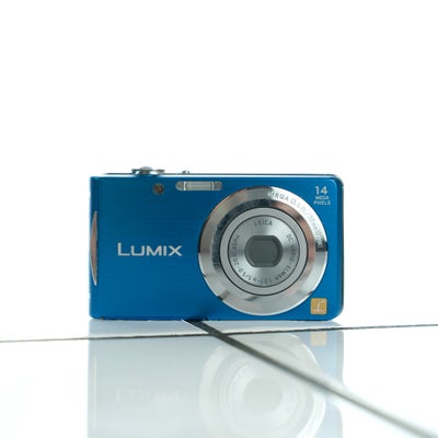 Lumix, DMC-FS16, 14 megapixels, God, Panasonic DMC-FS16

14 megapixel
Lanceret i 2011
Video: HD (720